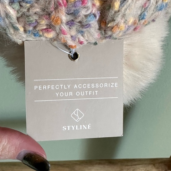 NWT Styline Beanie Confetti Print OS - Picture 3 of 4